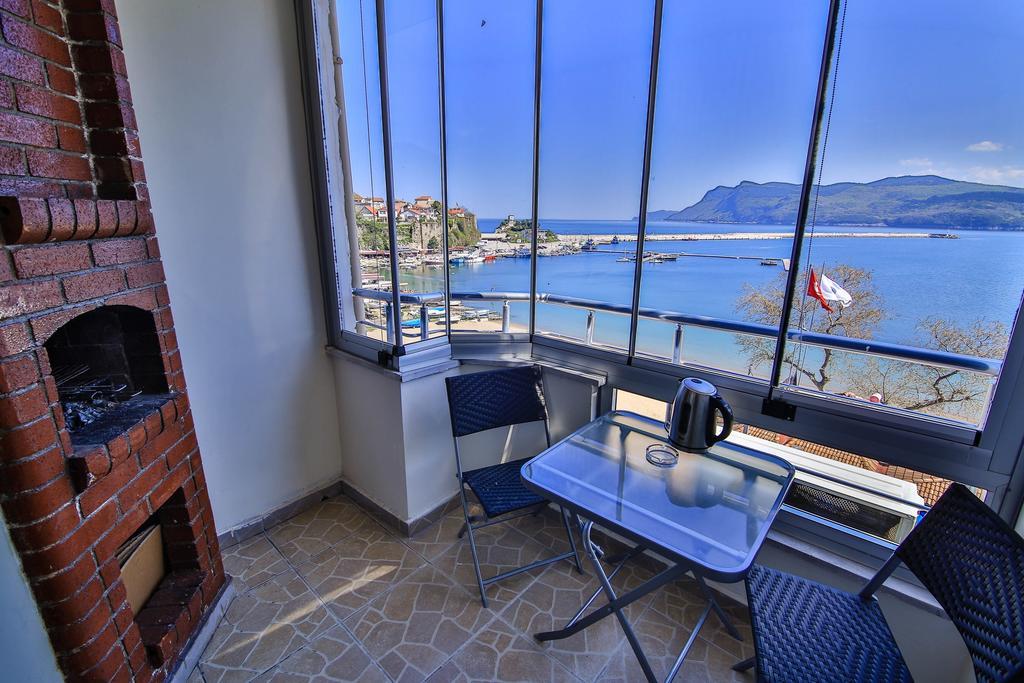 Ay Isigi Pansiyon Amasra Exterior photo