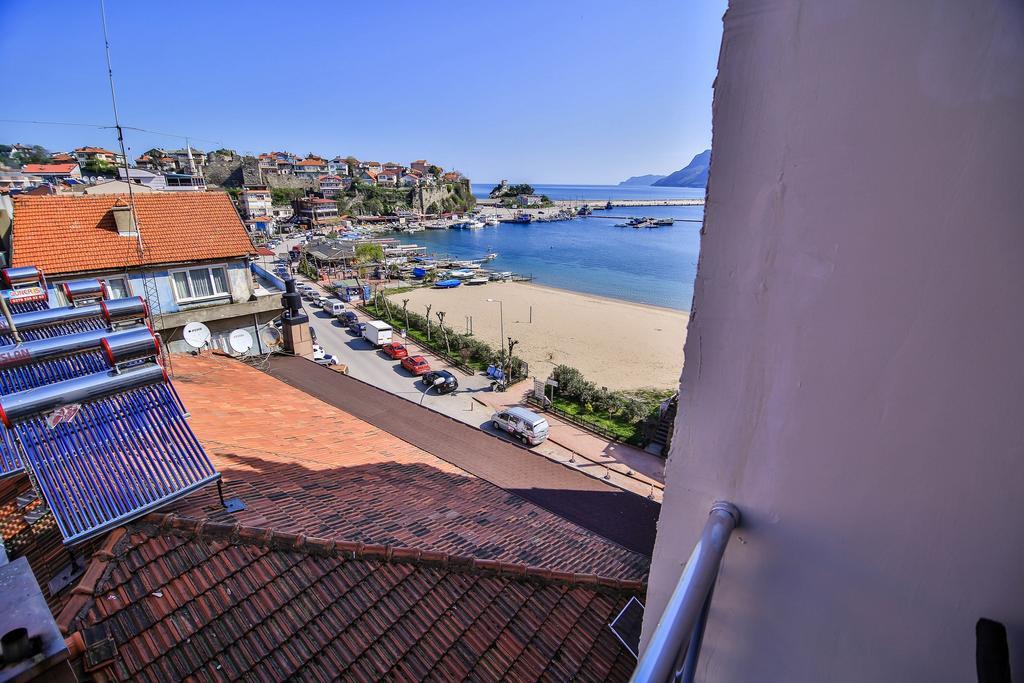 Ay Isigi Pansiyon Amasra Exterior photo